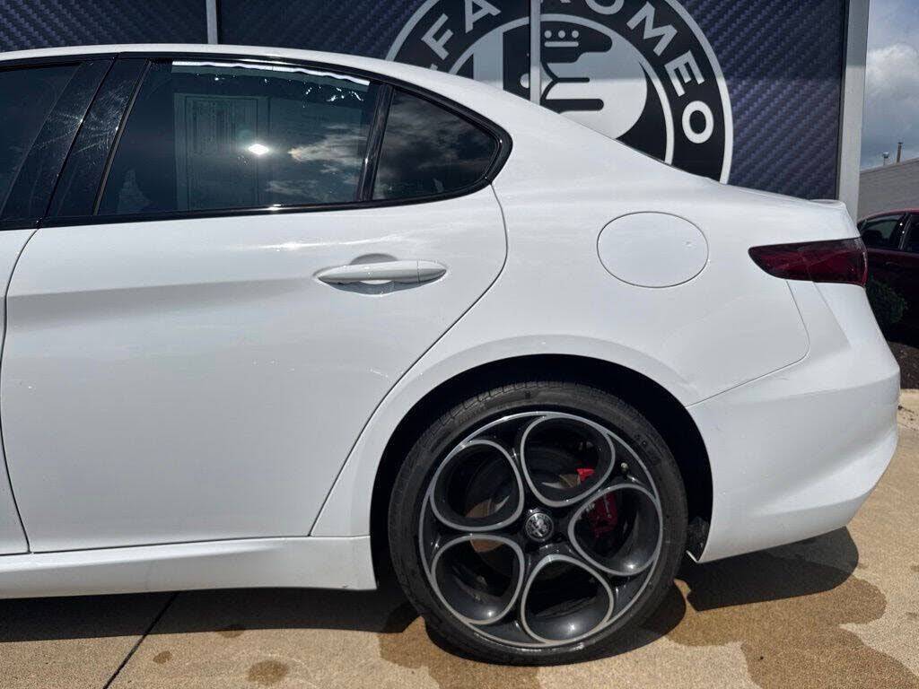 2022 Alfa Romeo Giulia