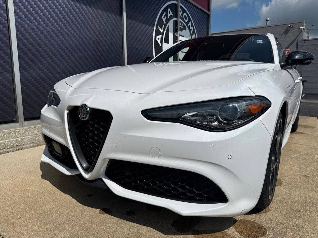 2022 Alfa Romeo Giulia