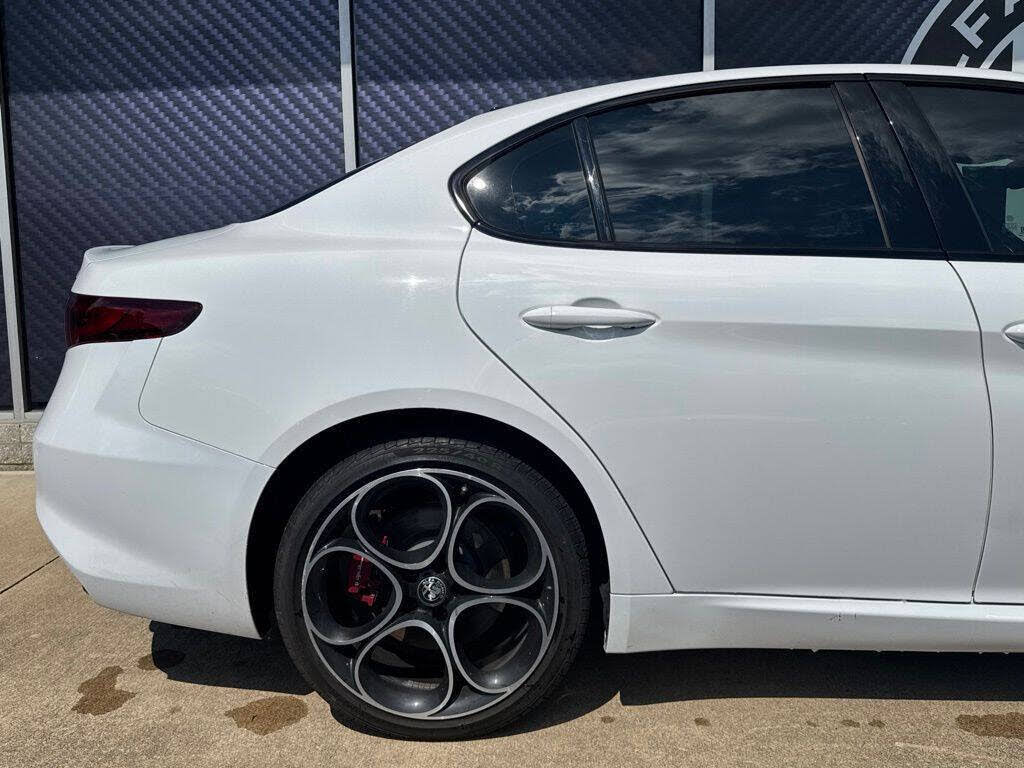 2022 Alfa Romeo Giulia