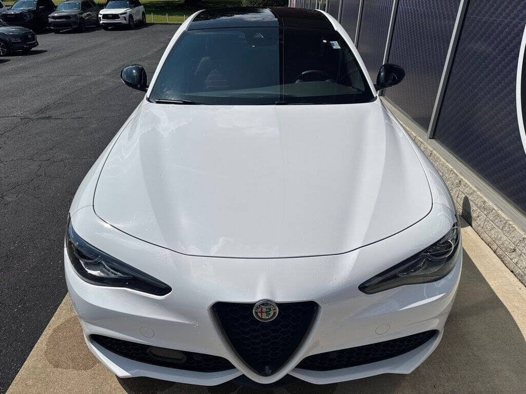 2022 Alfa Romeo Giulia