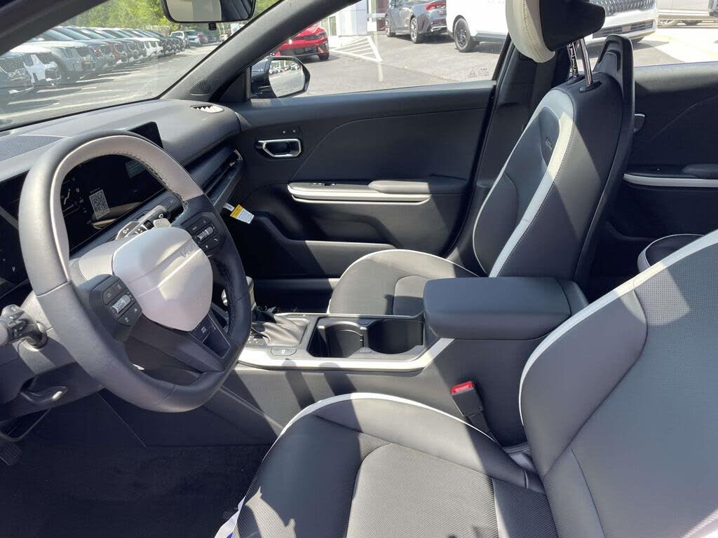 2026 Kia K4
