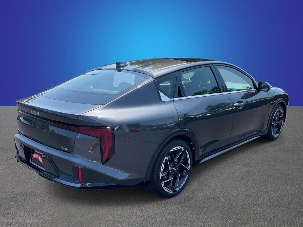 2026 Kia K4