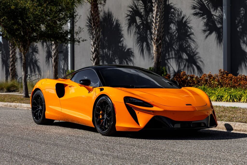 2025 McLaren Artura Base for sale in Winter Park, FL