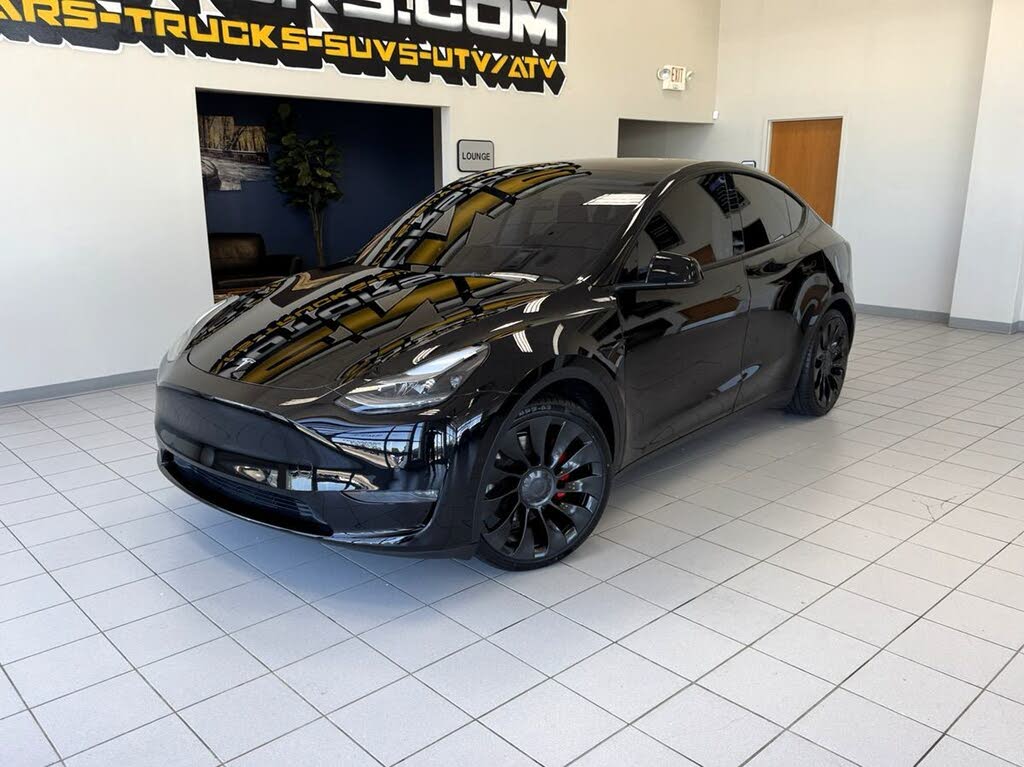 2022 Tesla Model Y Performance for sale in Racine, WI