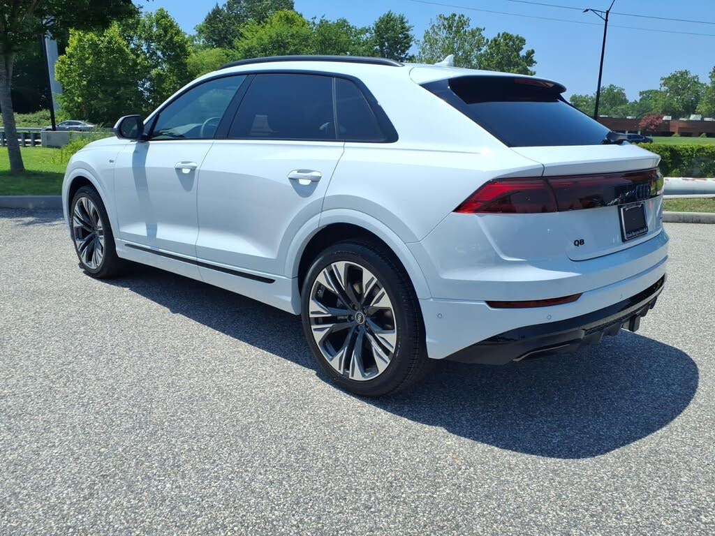 2026 Audi Q8
