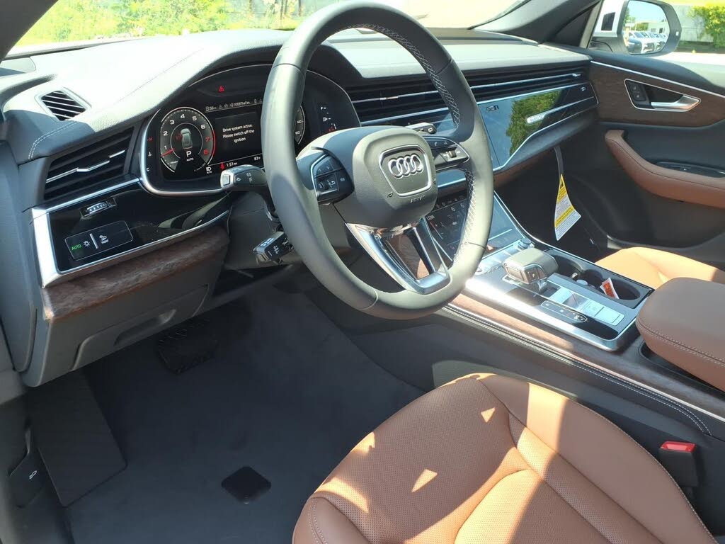 2026 Audi Q8