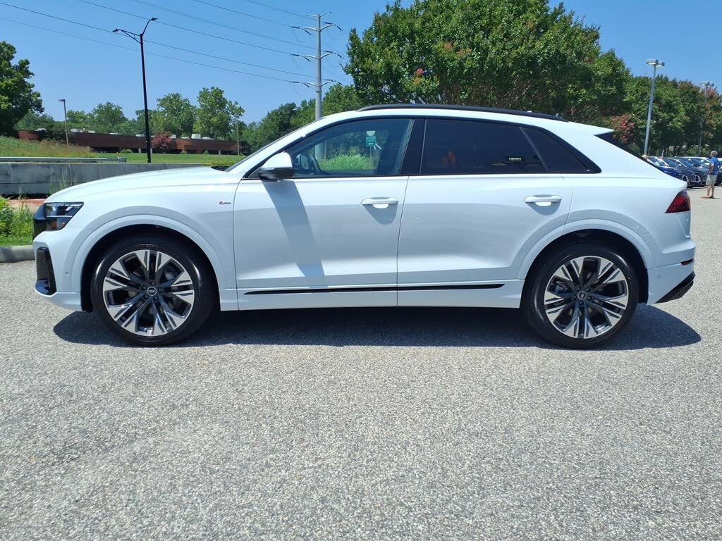 2026 Audi Q8