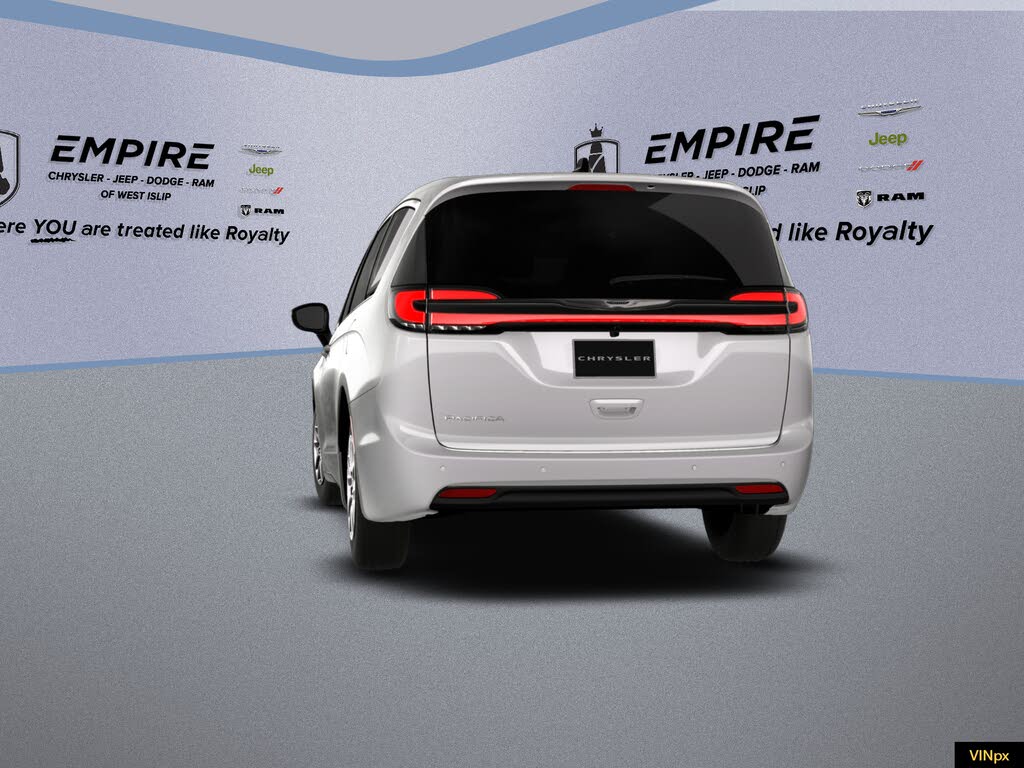 2026 Chrysler Pacifica