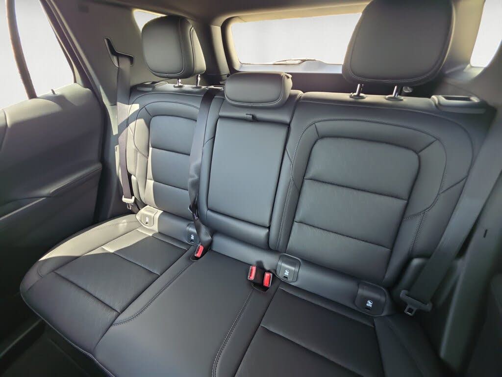 2027 Chevrolet Equinox