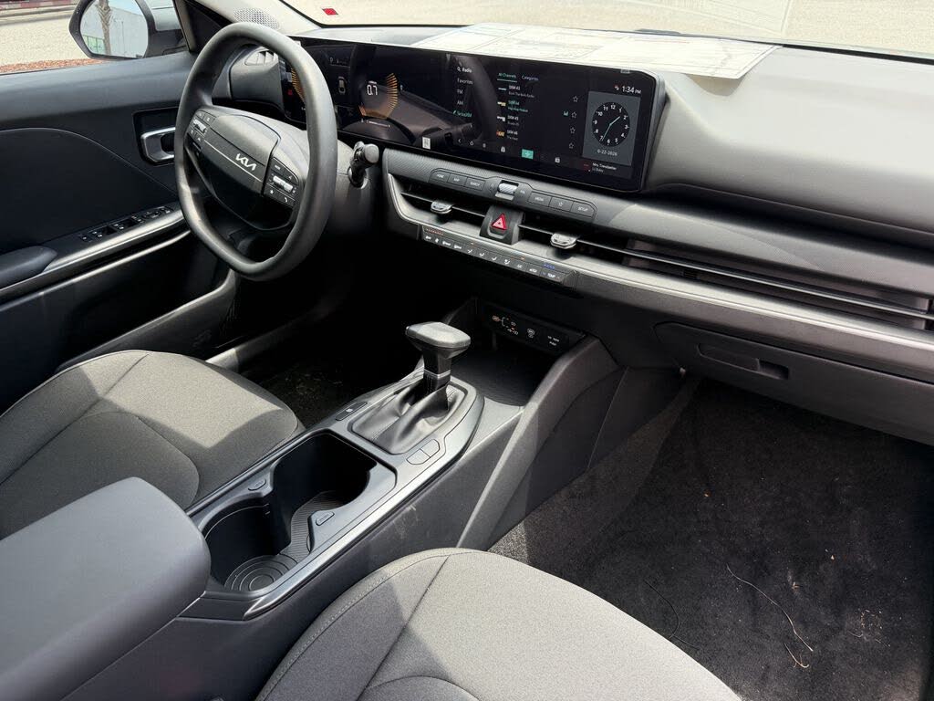 2026 Kia K4