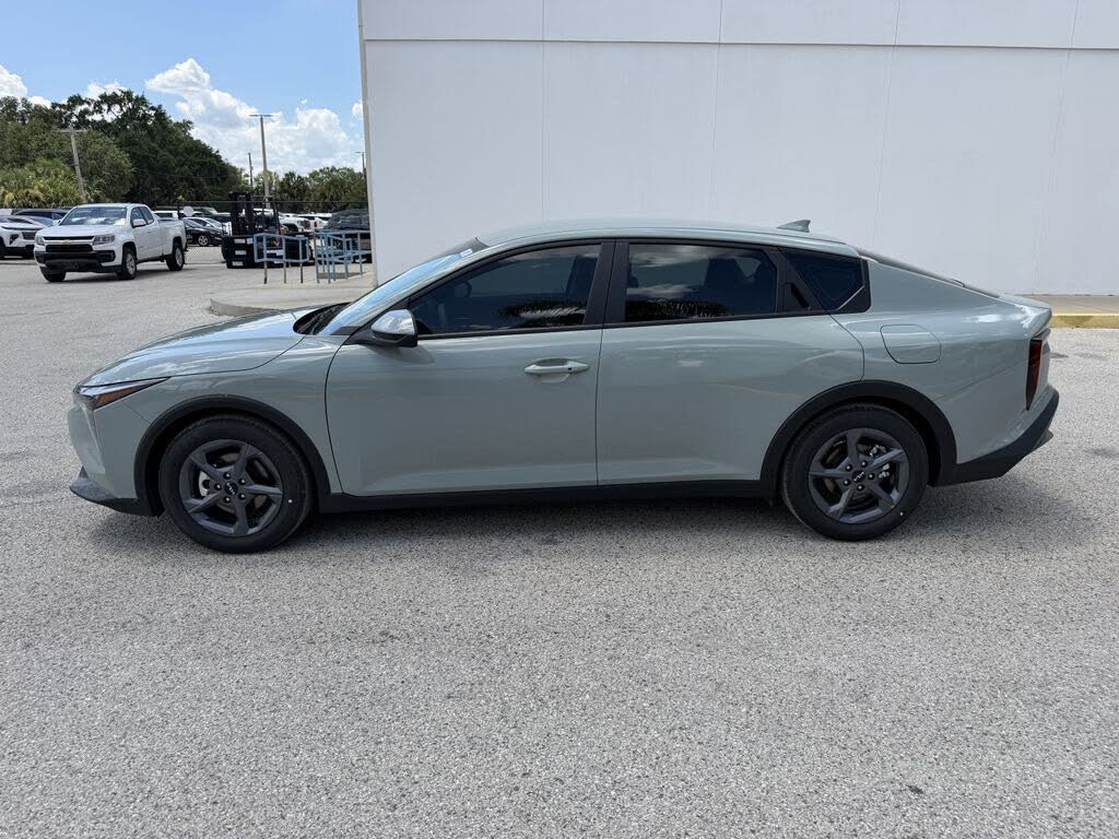 2026 Kia K4