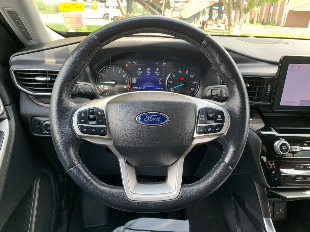 2022 Ford Explorer