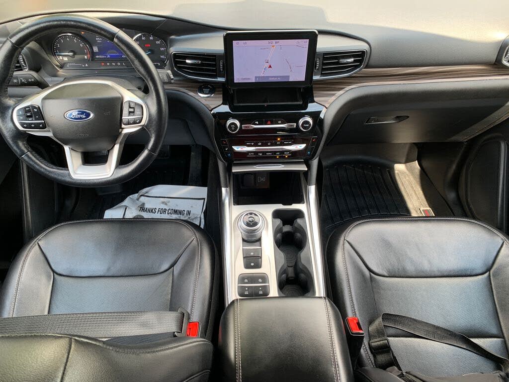 2022 Ford Explorer