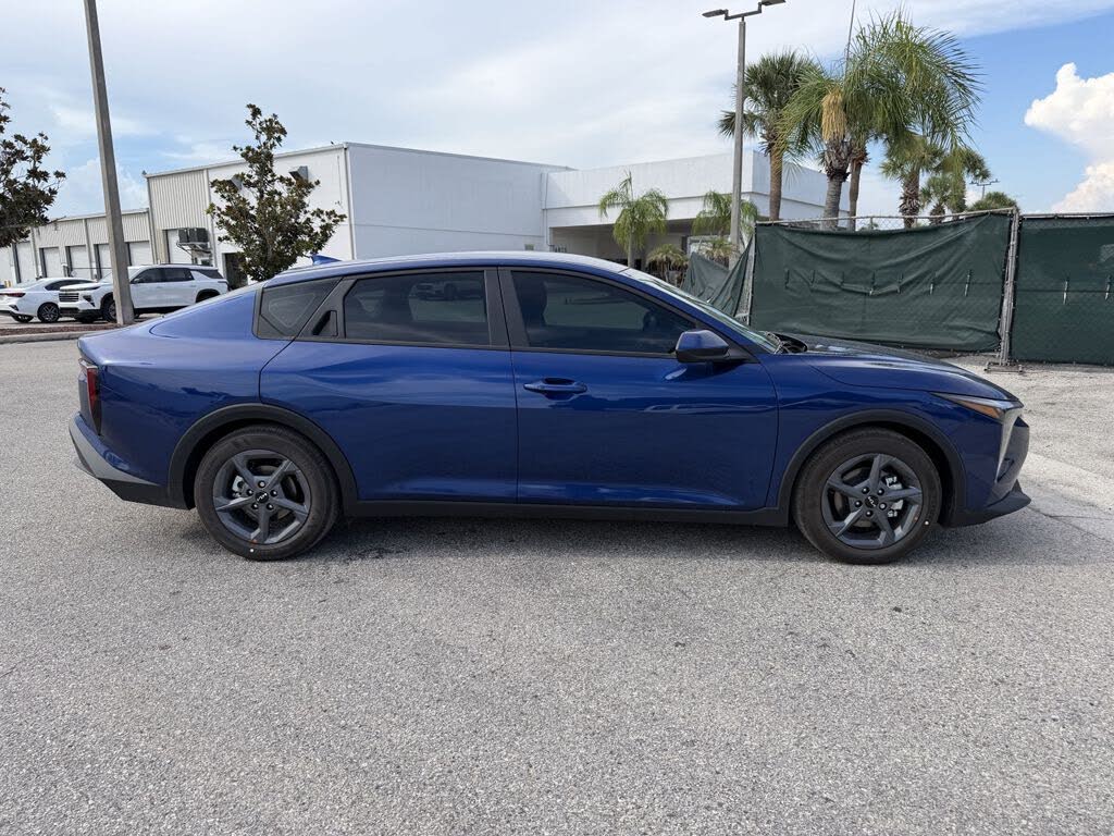 2026 Kia K4