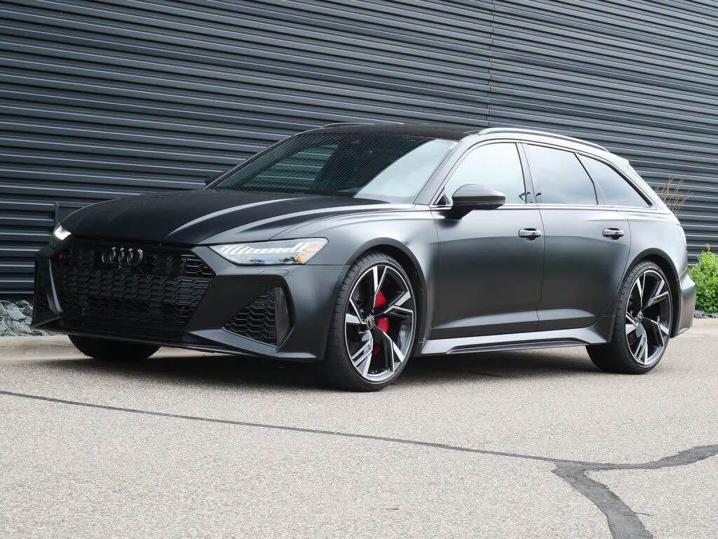 2021 Audi RS 6 Avant deal in Maplewood, MN