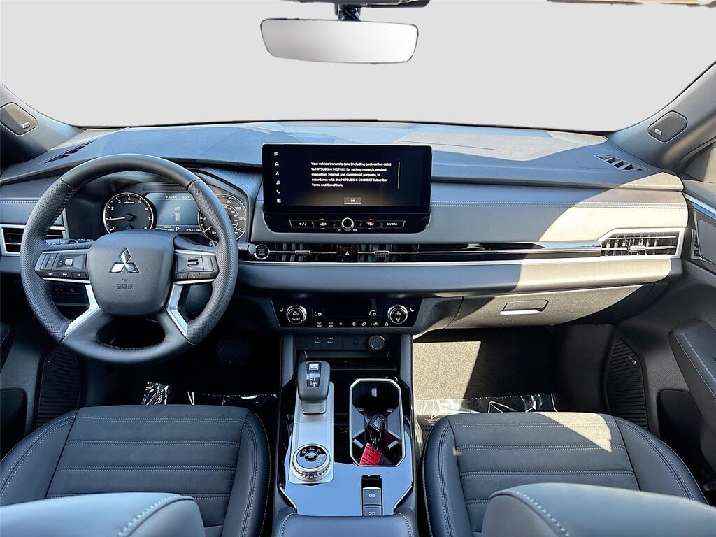 2026 Mitsubishi Outlander