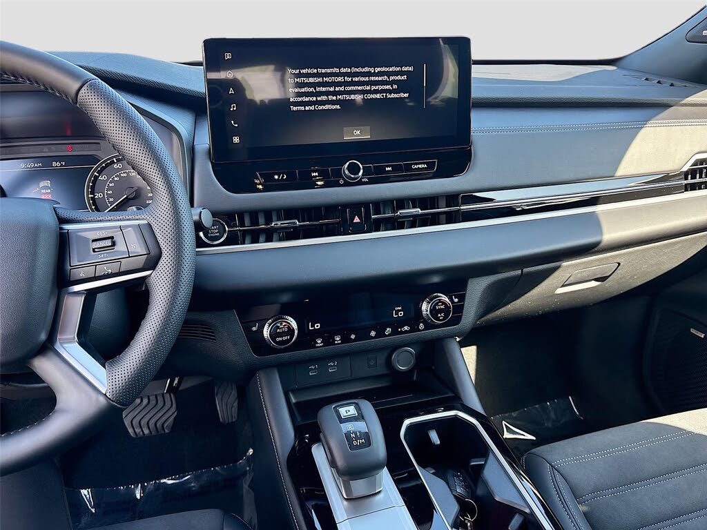 2026 Mitsubishi Outlander