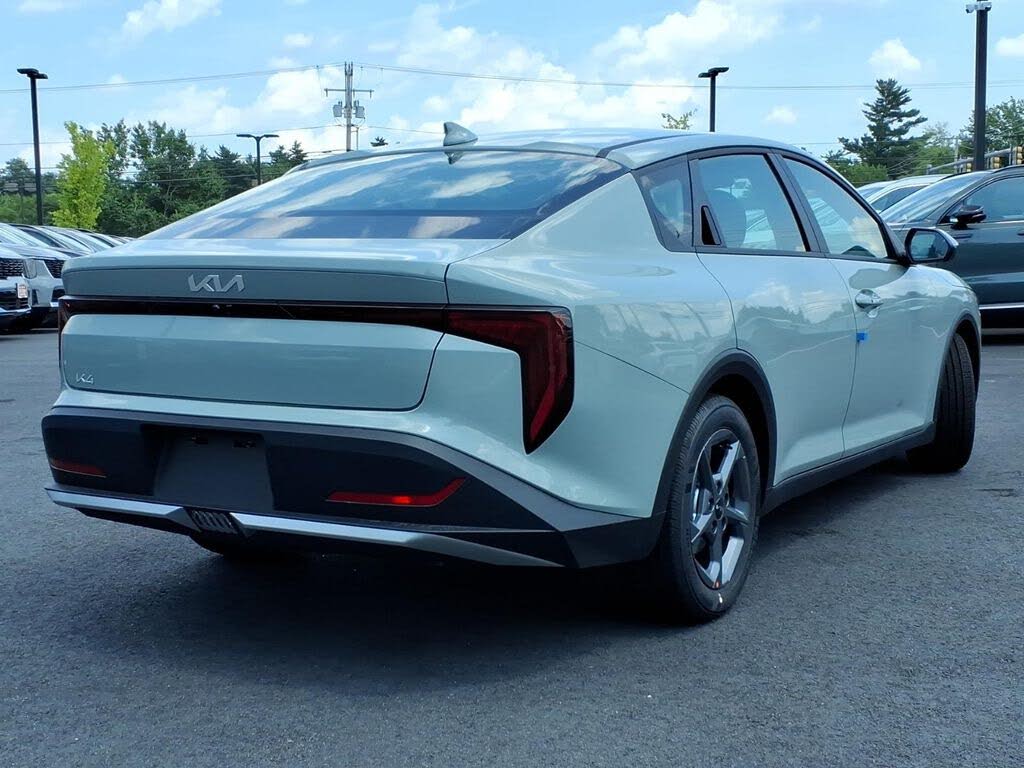 2026 Kia K4
