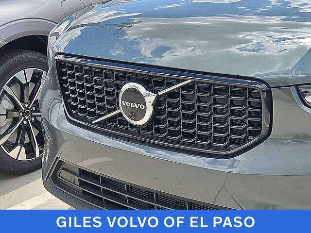 2026 Volvo XC40