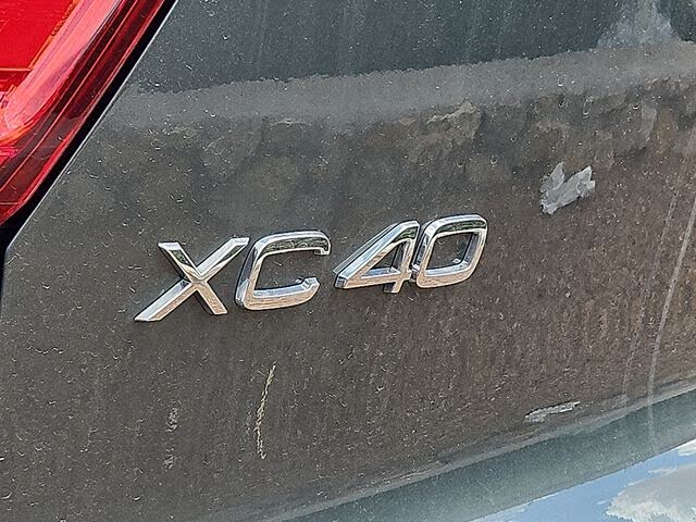 2026 Volvo XC40