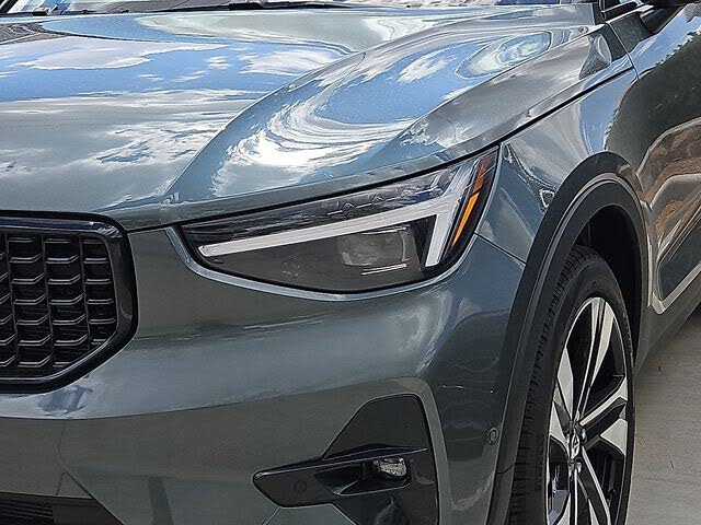 2026 Volvo XC40