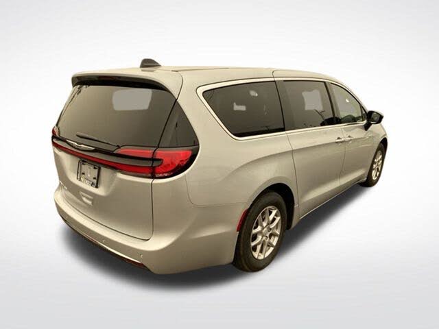 2026 Chrysler Pacifica