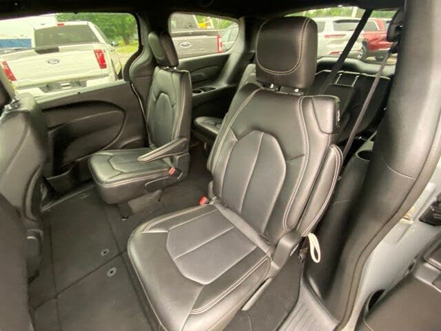 2026 Chrysler Pacifica