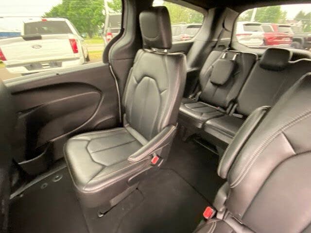 2026 Chrysler Pacifica