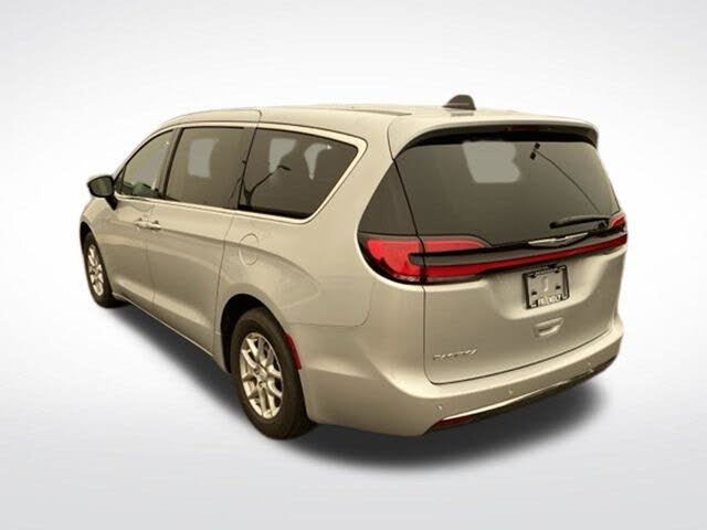2026 Chrysler Pacifica