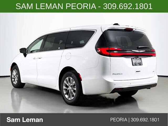 2026 Chrysler Pacifica