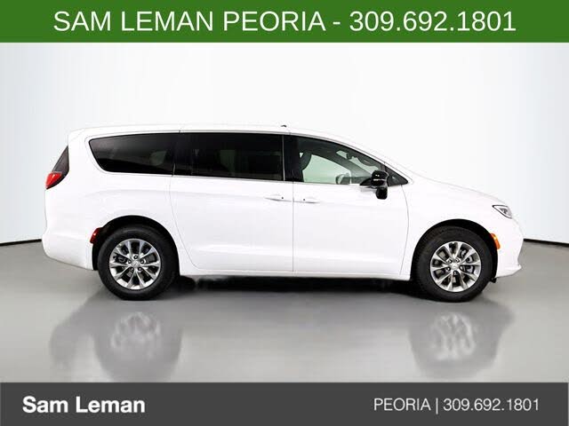 2026 Chrysler Pacifica