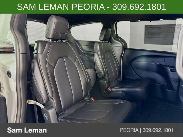 2026 Chrysler Pacifica