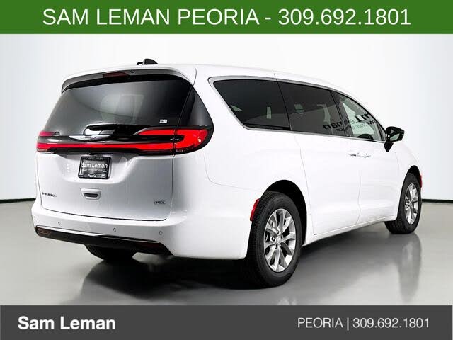 2026 Chrysler Pacifica
