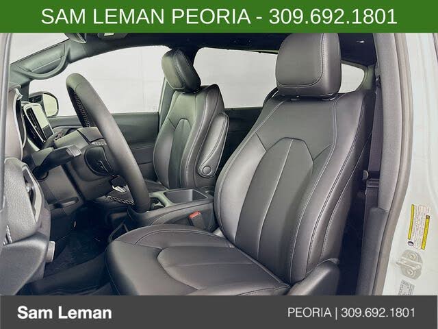 2026 Chrysler Pacifica