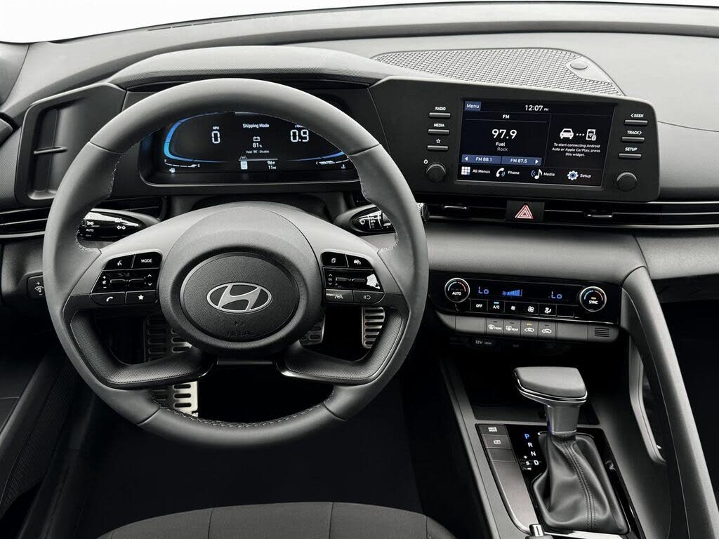 2025 Hyundai Elantra