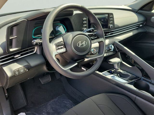 2025 Hyundai Elantra Hybrid