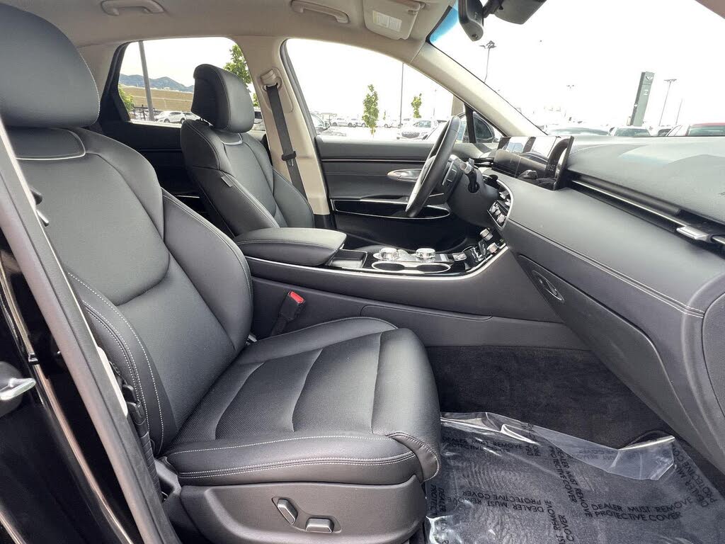 2026 Genesis GV70