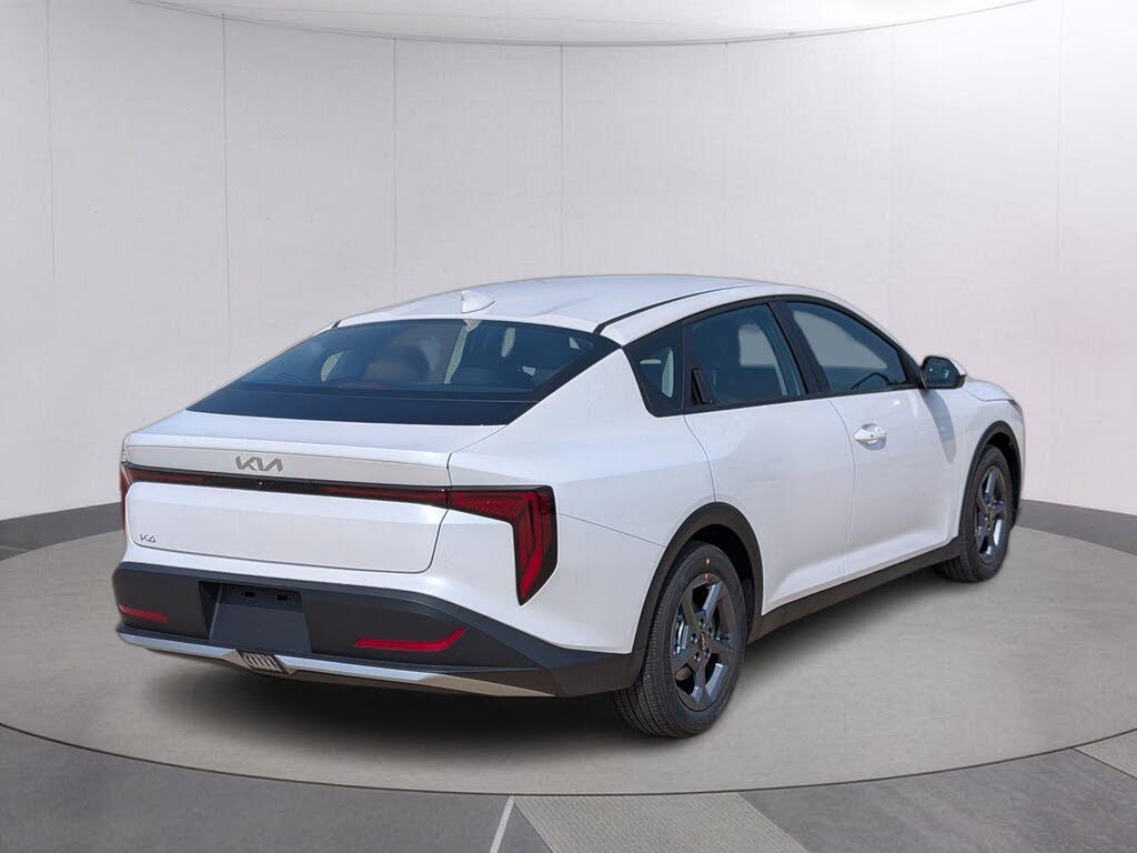 2026 Kia K4