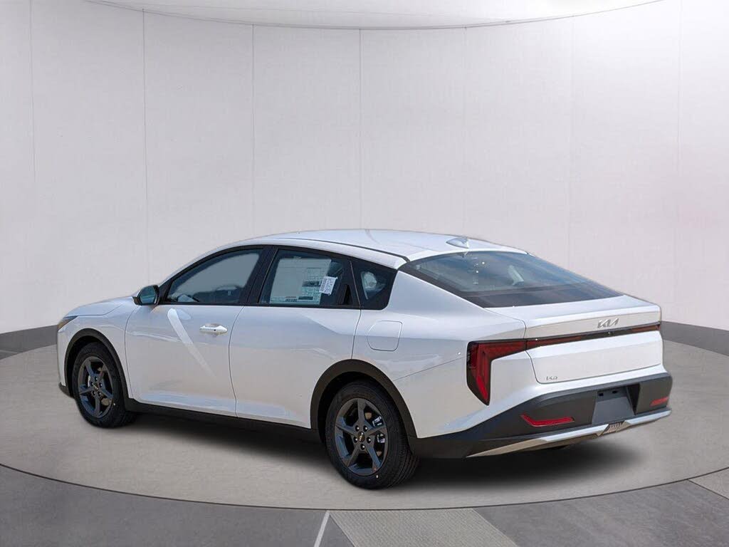 2026 Kia K4
