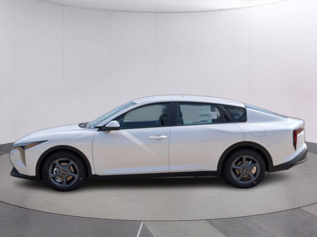 2026 Kia K4