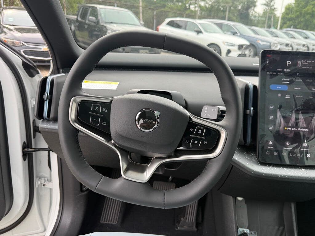 2025 Volvo EX30