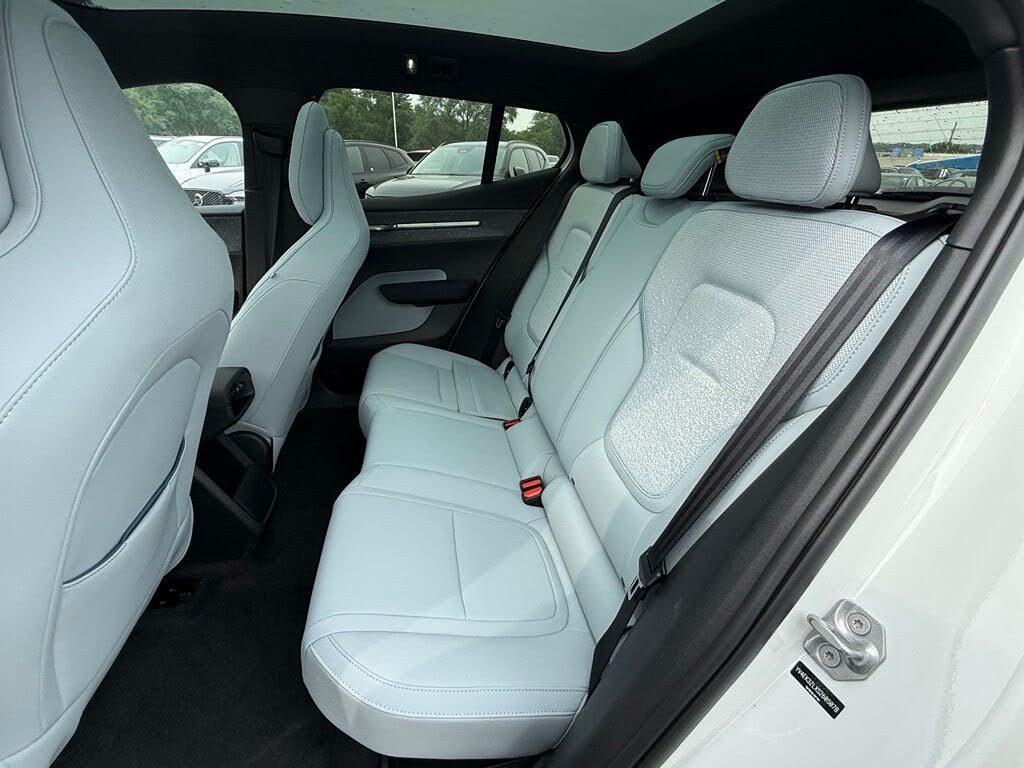 2025 Volvo EX30