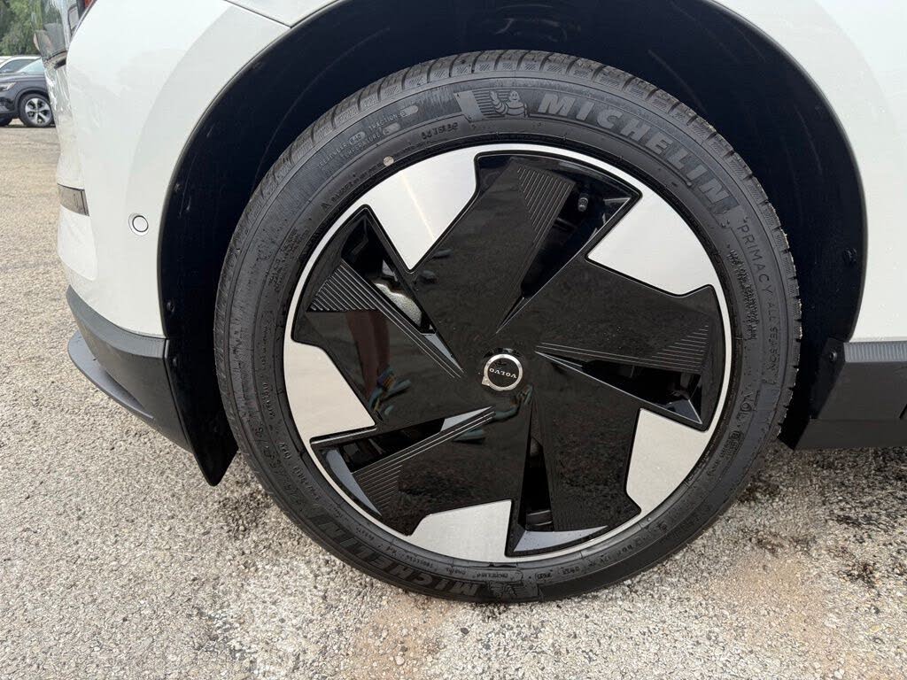 2025 Volvo EX30