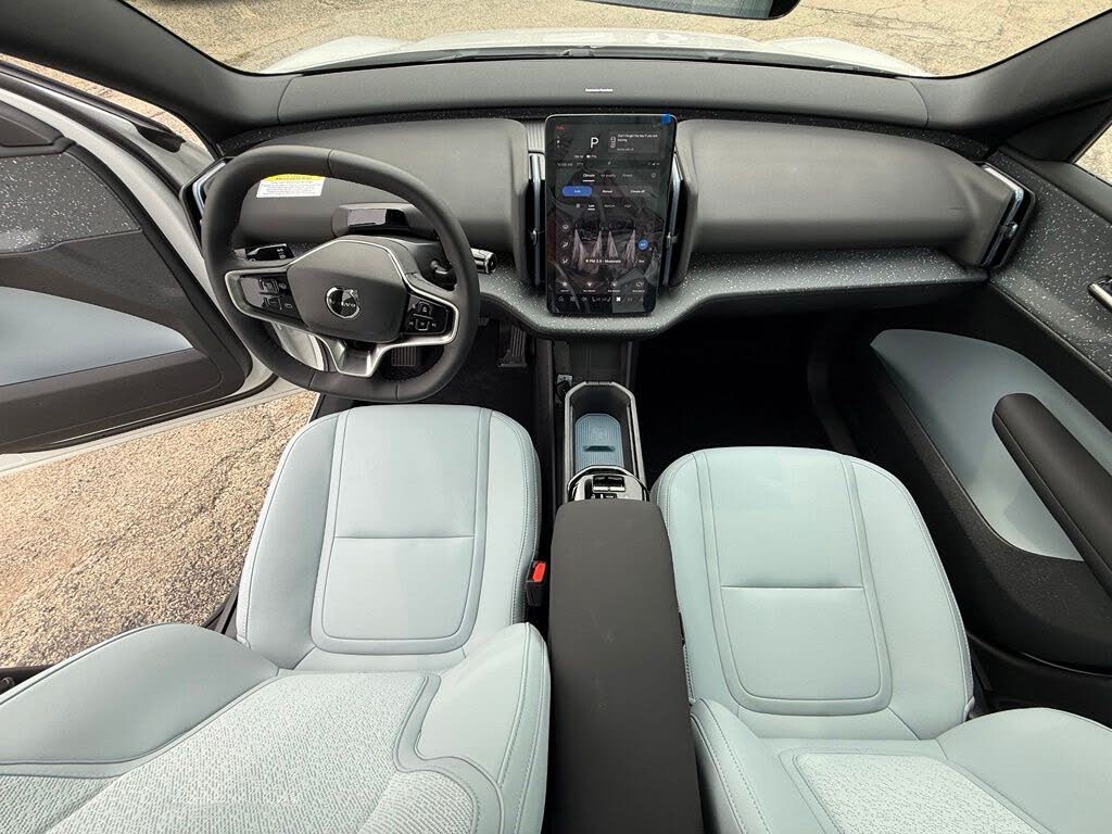 2025 Volvo EX30