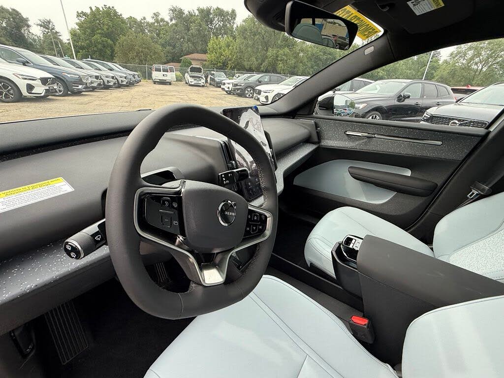 2025 Volvo EX30