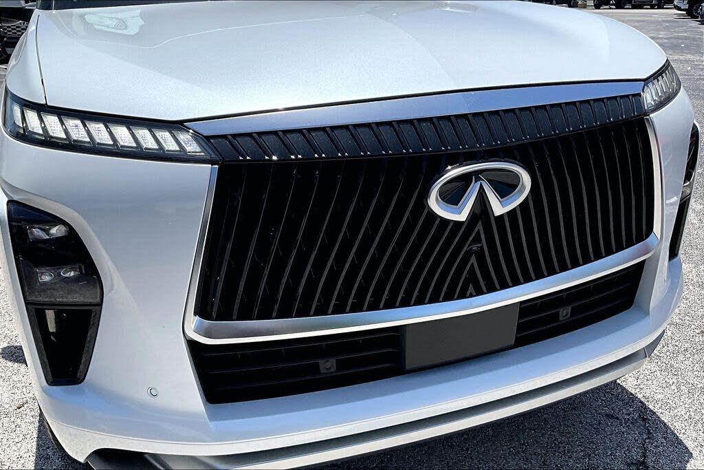 2027 Infiniti QX80