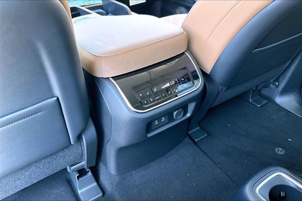 2027 Infiniti QX80
