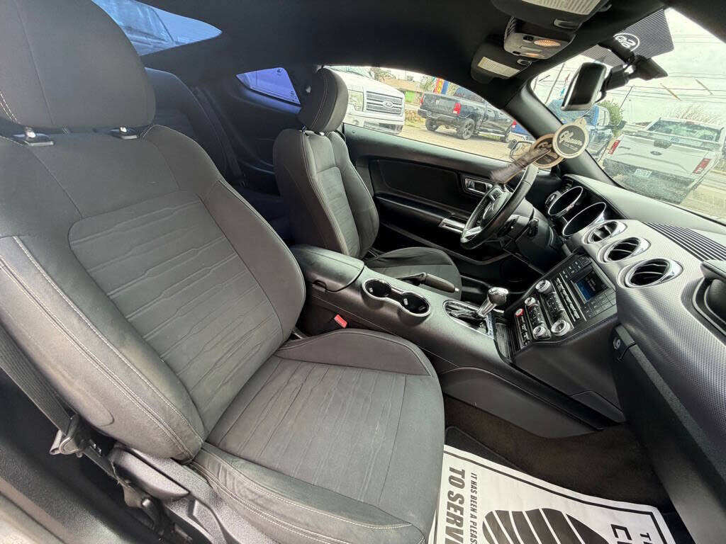 2017 Ford Mustang