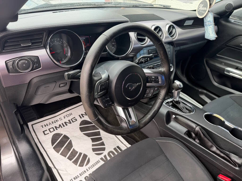 2017 Ford Mustang