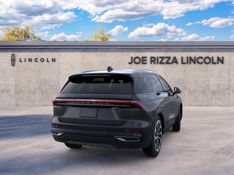 2026 Lincoln Nautilus Hybrid